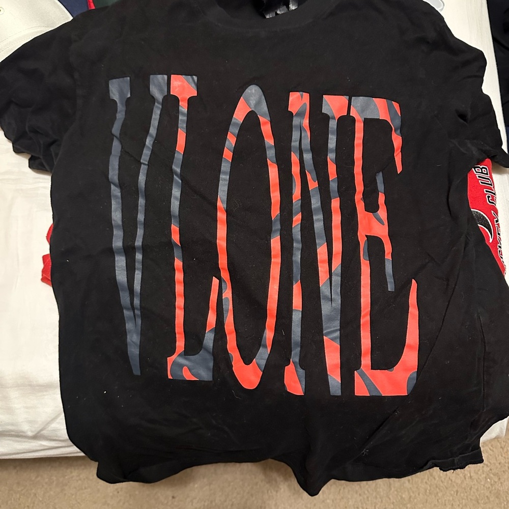 VLONE Black and Red Short Sleeve Tee
